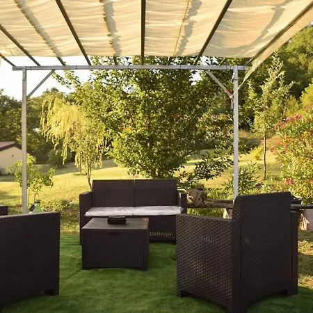 Valle Del Lupo Country house *